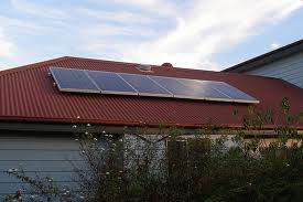 Se o seu orçamento permitir, compre painéis solares 